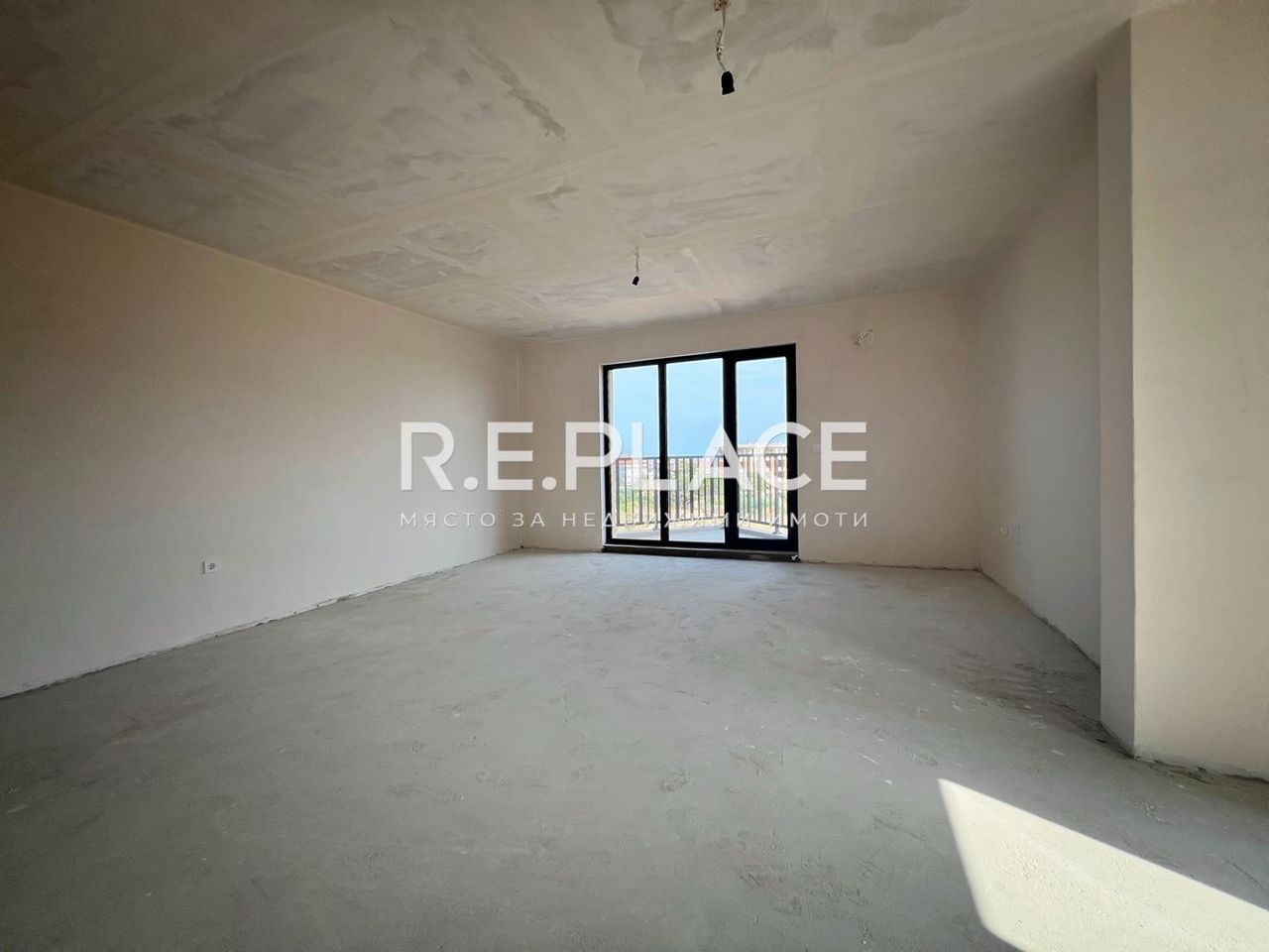 Продава се Тристаен апартамент в Варна, Виница - 123 кв.м за 1699 €/кв.м - Снимка #3