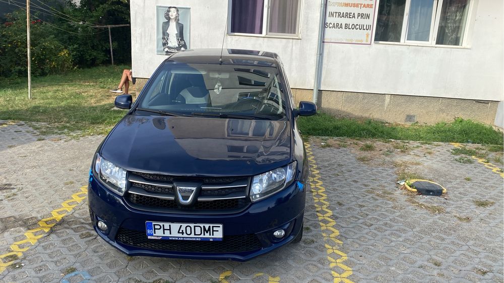 Vand logan.. an 2015 pentru mai multe detalii la tel