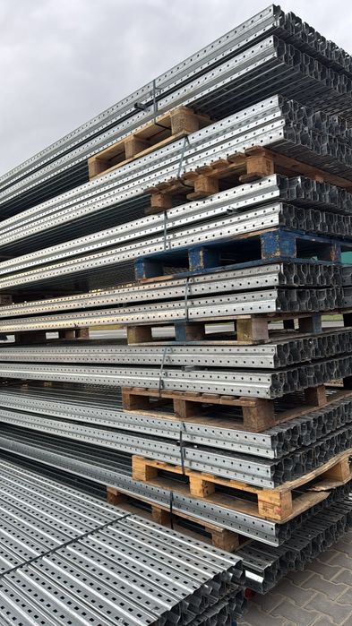 Rafturi metalice industriale