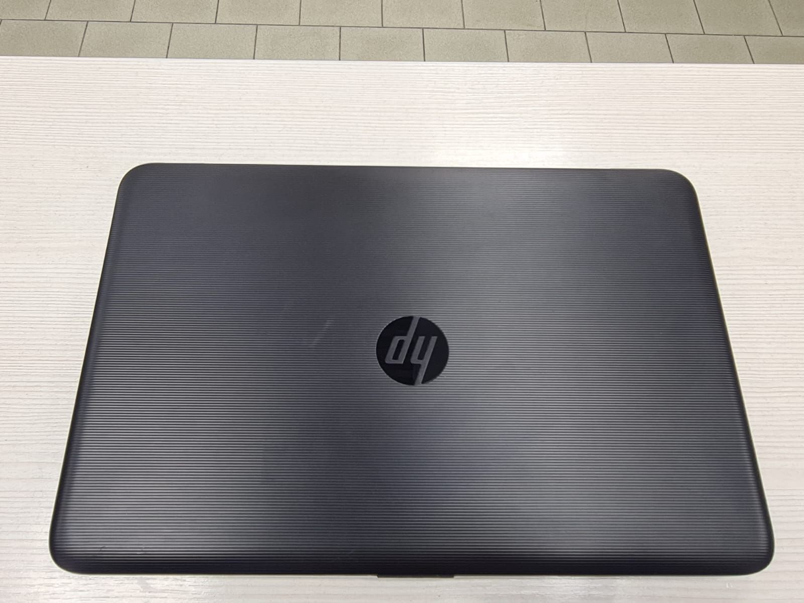 HP Pavilion (Core i5-7200u, 8 gb DDR4, 256 Gb SSD)