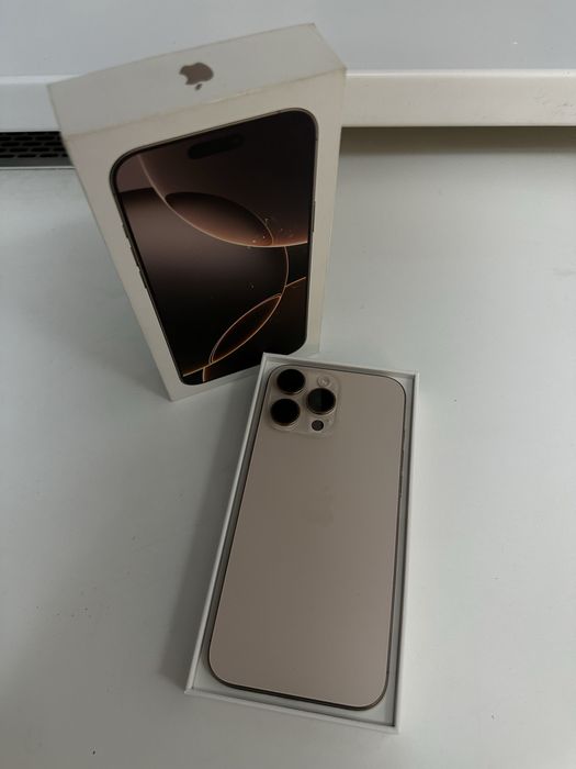 Продам iPhone 16 Pro Max