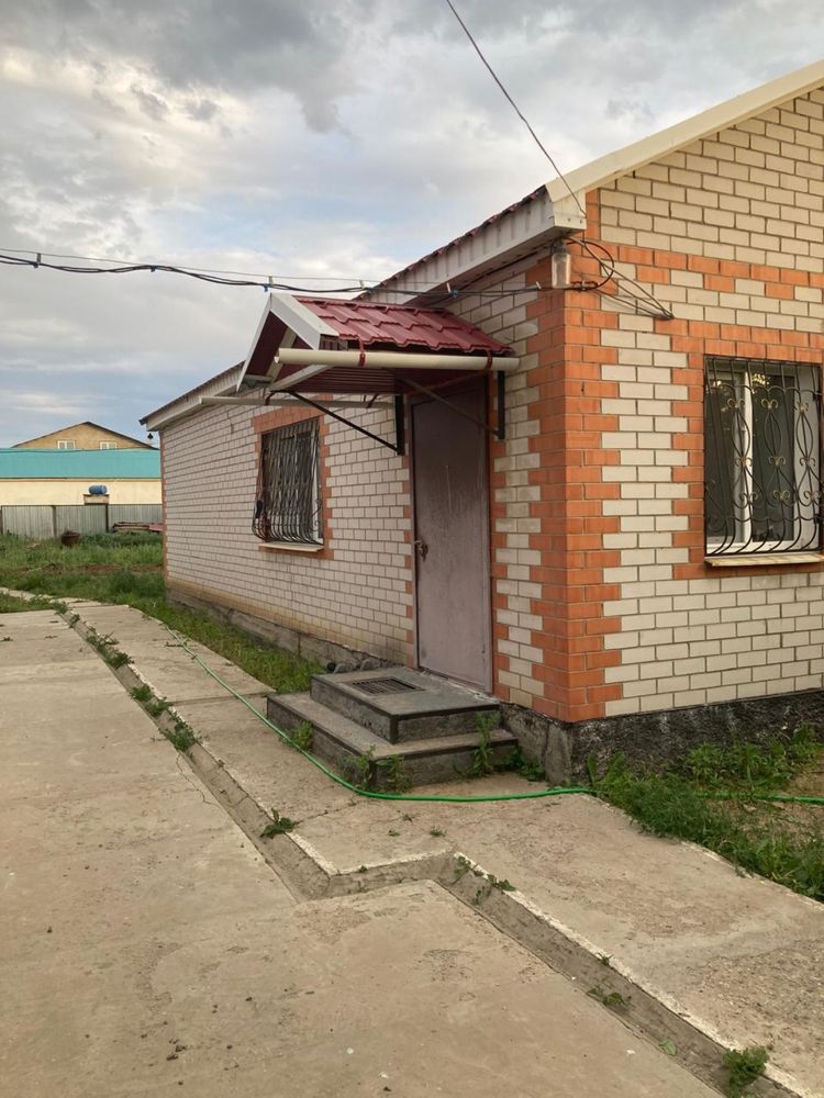 продается дом в поселке самом Жанаконысе