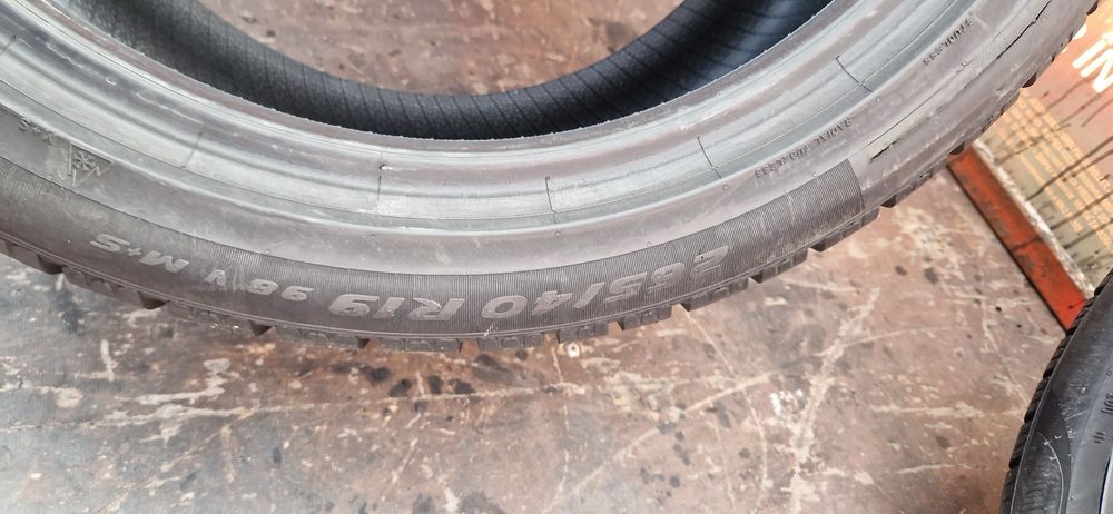 2 Anvelope ca noi Pirelli 265 40 R19 M+S . Dot 2021