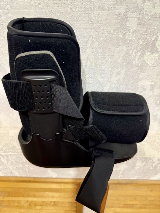 Продам ортез голеностопа