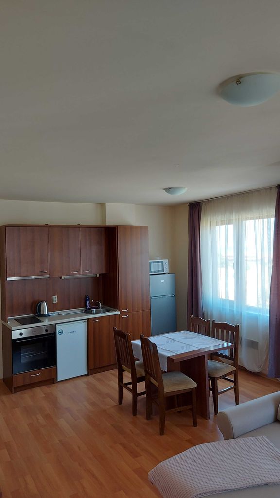 Продава се Двустаен апартамент в Банско - 68 кв.м за 8 €/кв.м - Снимка #4