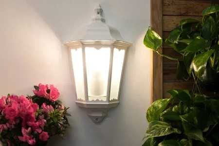 Aplică de exterior EGLO Navedo , 1x60W, corp aluminiu, alb