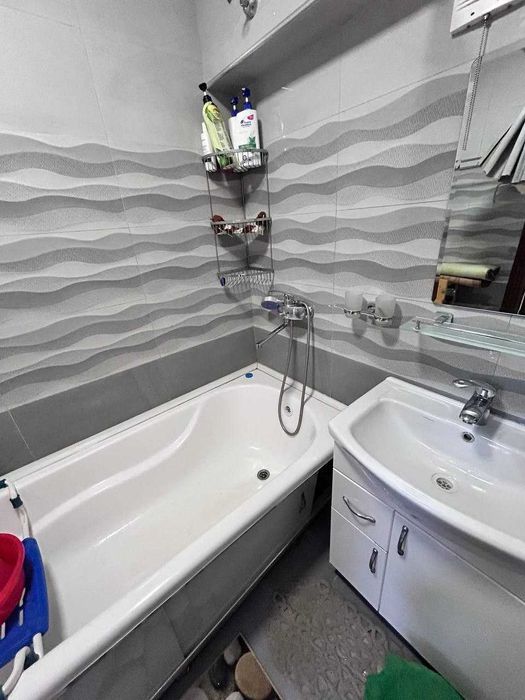 4-х Комнатная квартира Юнусабад "Бодомзор