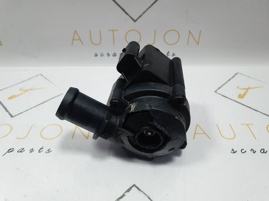 Pompa auxiliara cu defect VOLKSWAGEN PASSAT Variant 3G5 2014 - > 2.0 TDI CRLB, DBGA, DFGA 5Q0965561B