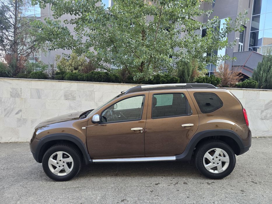 Dacia Duster 4 x 4 / 174.000 km / Prestige / Day light