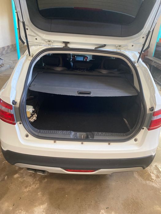 Лада Веста св кросс