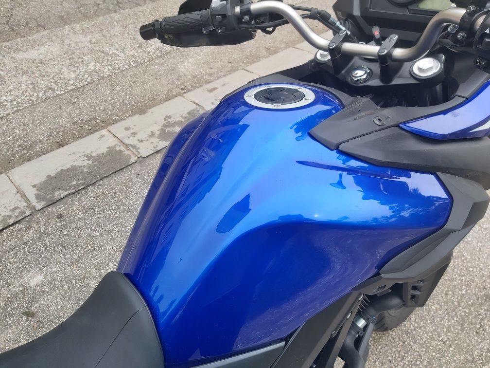 Suzuki V-Strom DL 650 - 22г. На части