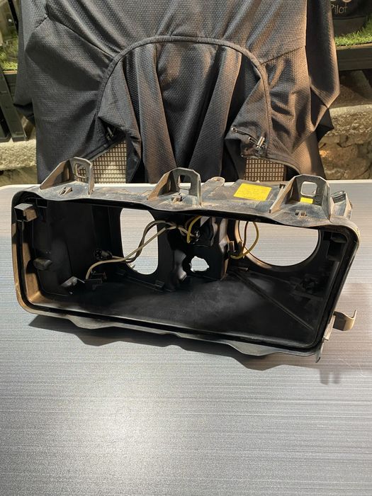 Bosch фарове Е36 на части