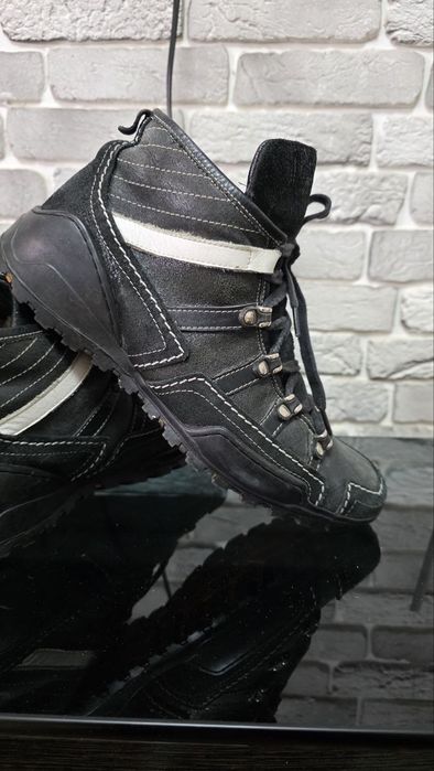 Оригинальные ботинки ETOR