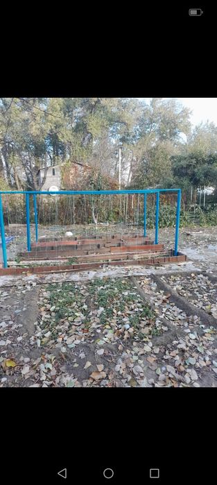 Продаётся дача летнего варианта.