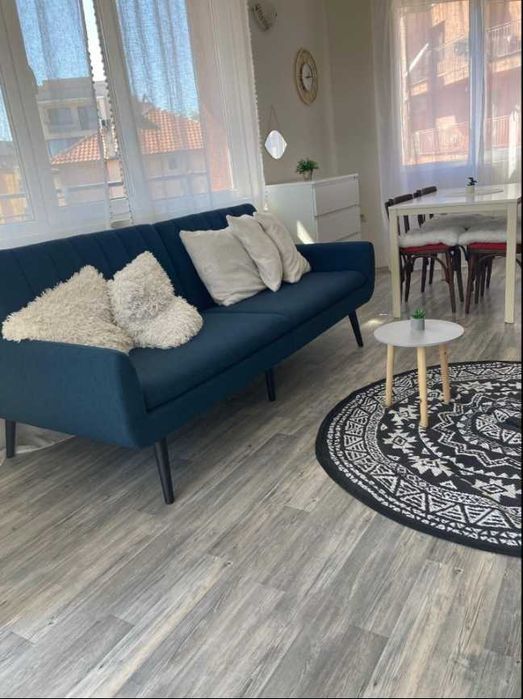 Дава се под наем Тристаен апартамент в Бургас, Сарафово - 100 кв.м за 440 € - Снимка #1