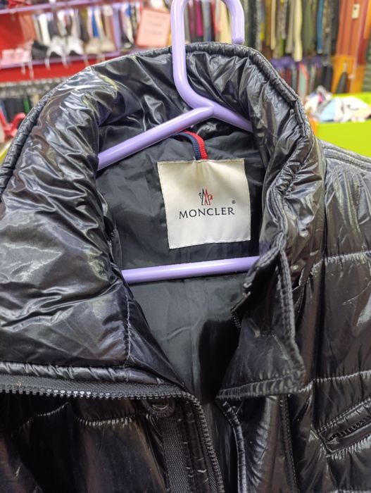 Яке  Moncler размер L