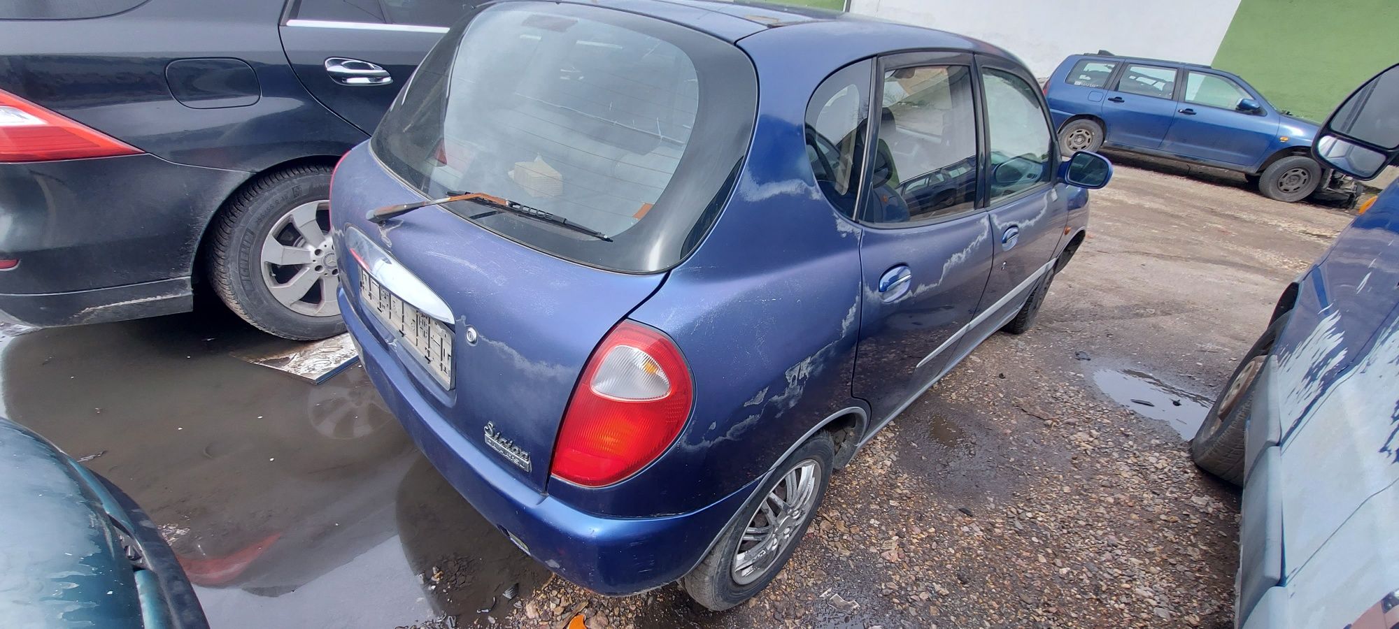 Daihatsu sirion 1.0  2001