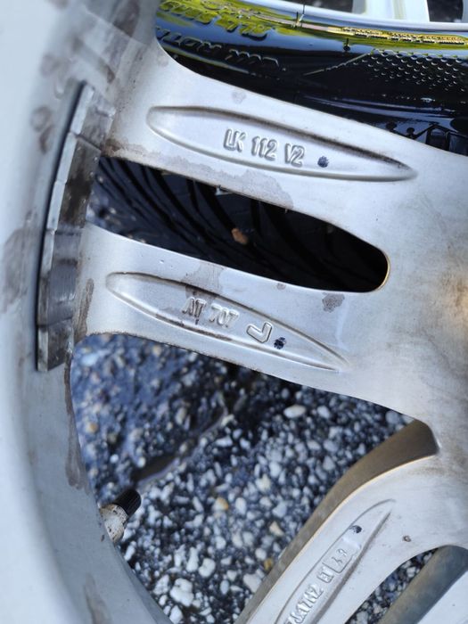 17 5/112 VAG  215/50/17