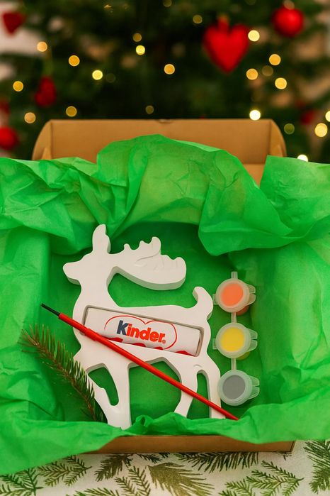 Коледен елен гипсова фигурка