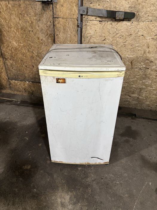 Холодильник LG маленьки