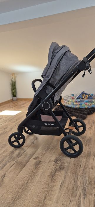 Carucior Stokke modern, stare foarte buna ideal pentru oras si teren