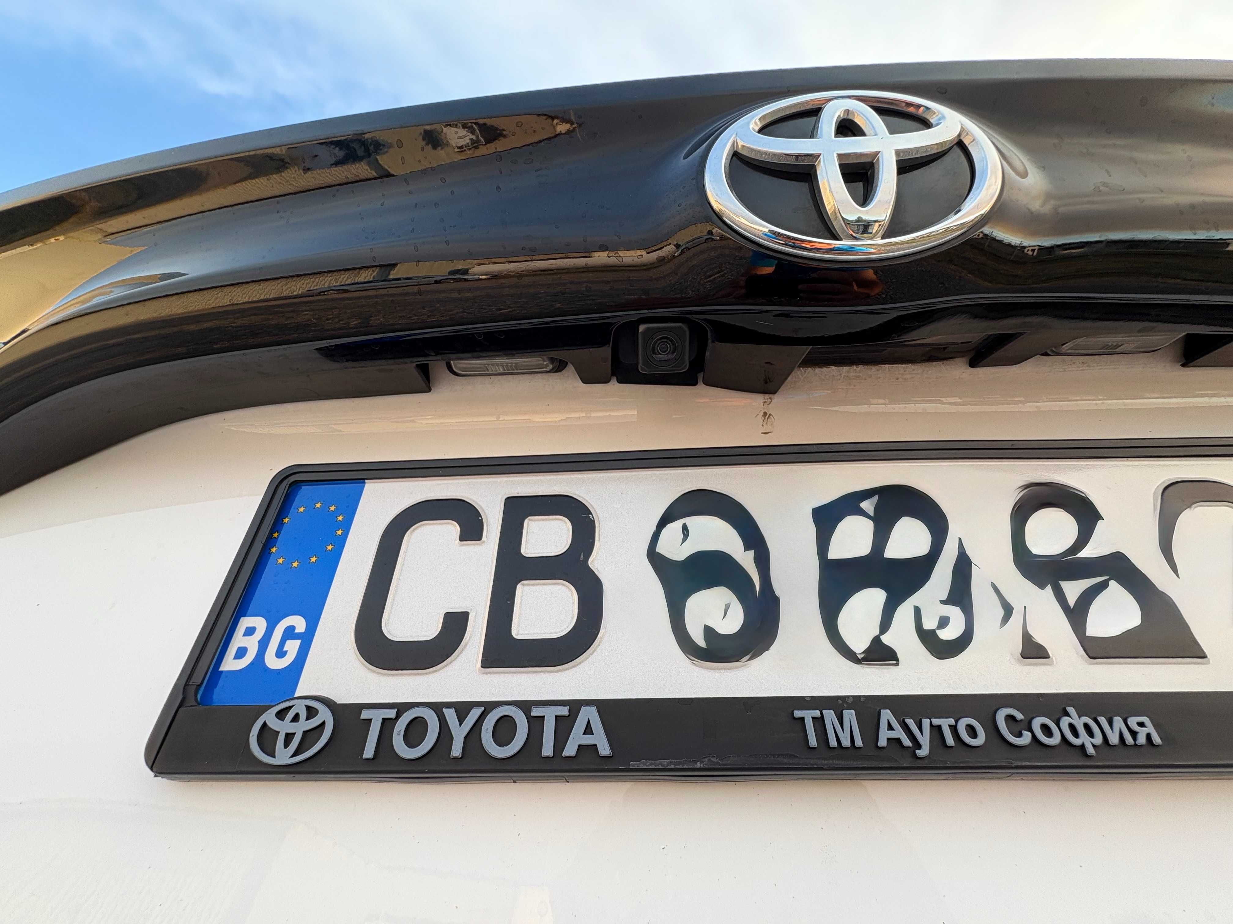 Toyota Yaris 1.5 Business 123k.с. в гаранция до 03.2027