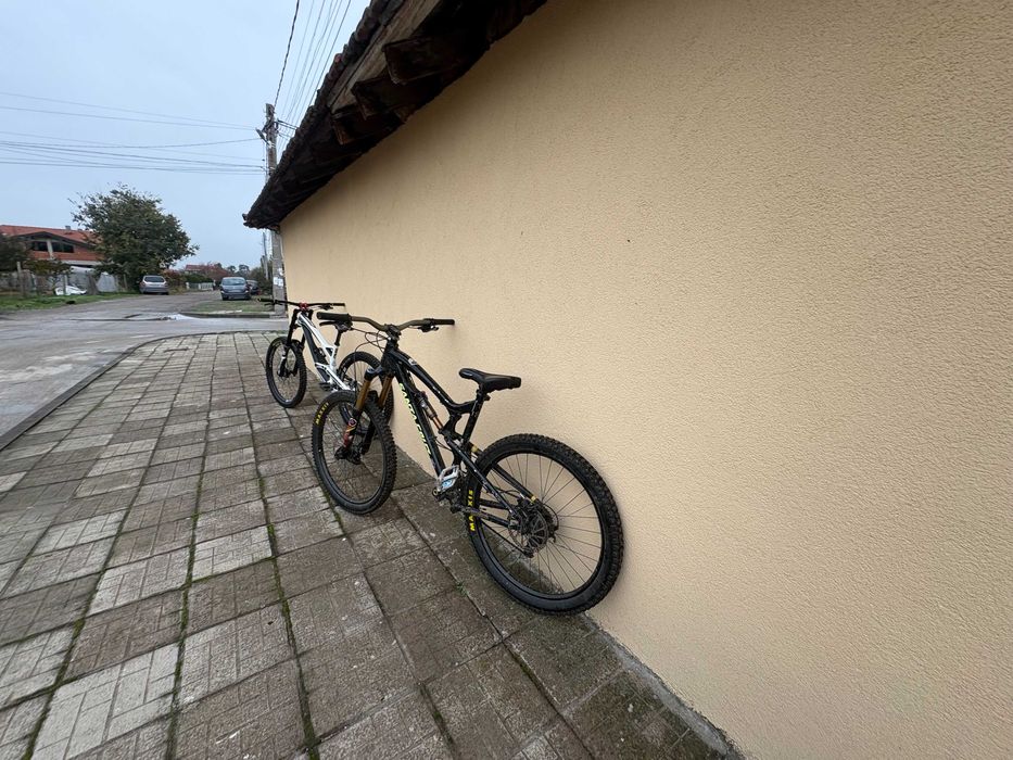 Продавам планински велосипед Santa Cruz