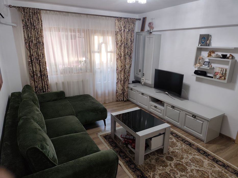 Apartament 65 mp