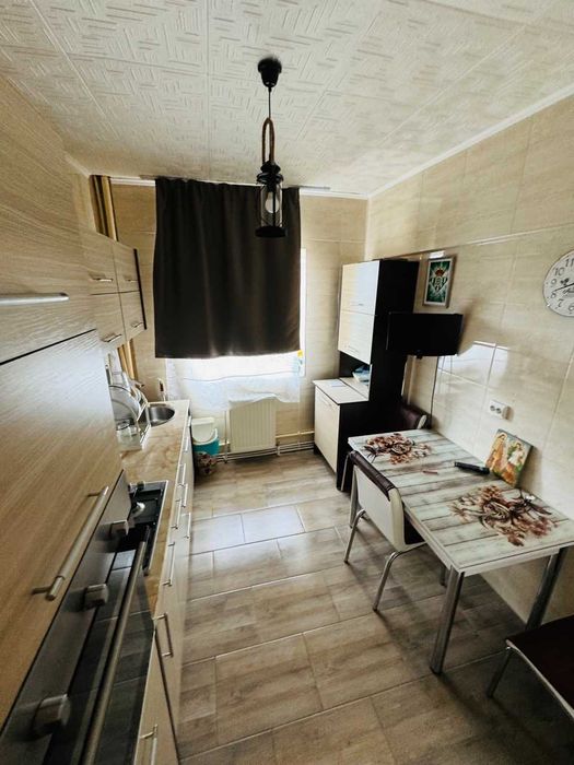3 camere mobilat utilat - str Bucuresti   Oras  Calarasi