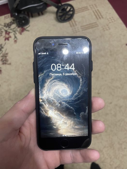 iPhone 6s 32 gb qora rang