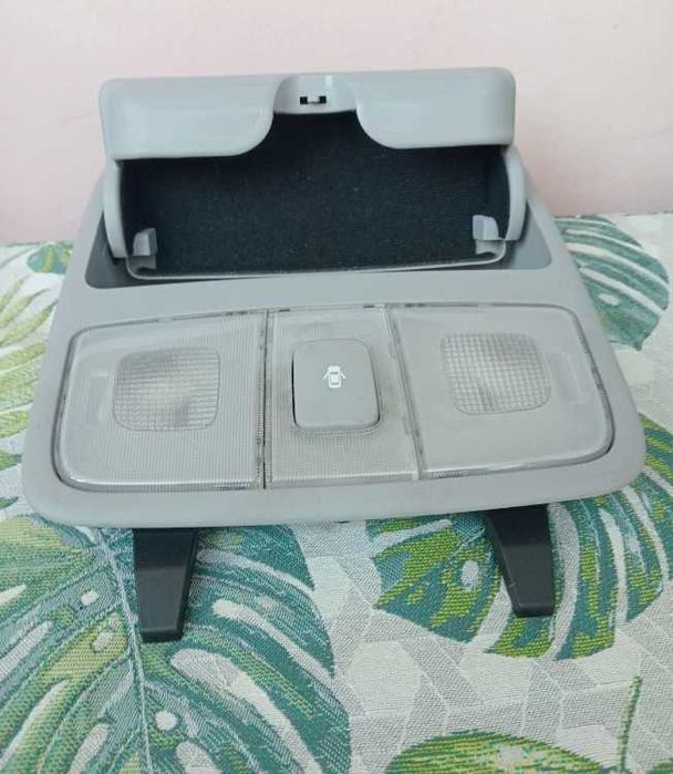 Плафон за Hyundai i30 I (2007 - 2011)