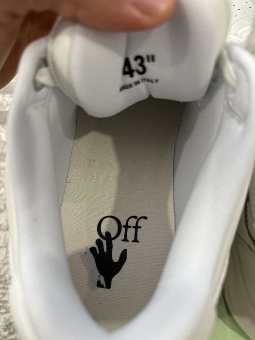 Off-white out of office