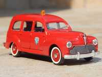 Macheta Peugeot 203 Familiale 1950 masina pompieri 1:43 Solido Franta