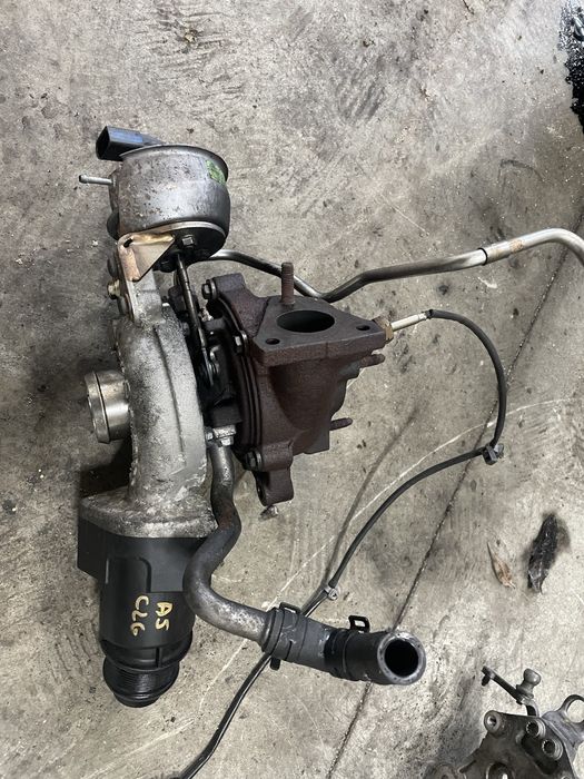 Turbina / galerie evacuare Audi A4 A5 A6 CGL CJC 2.0 diesel
