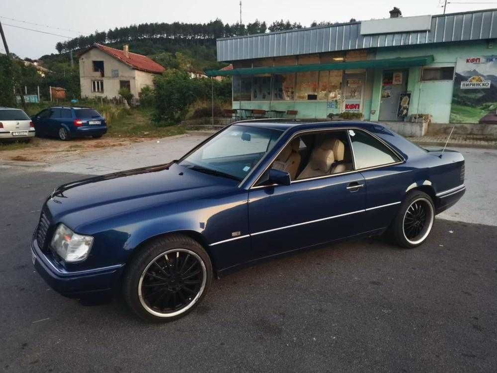 Mercedes C124 Coupe 1994 automatic