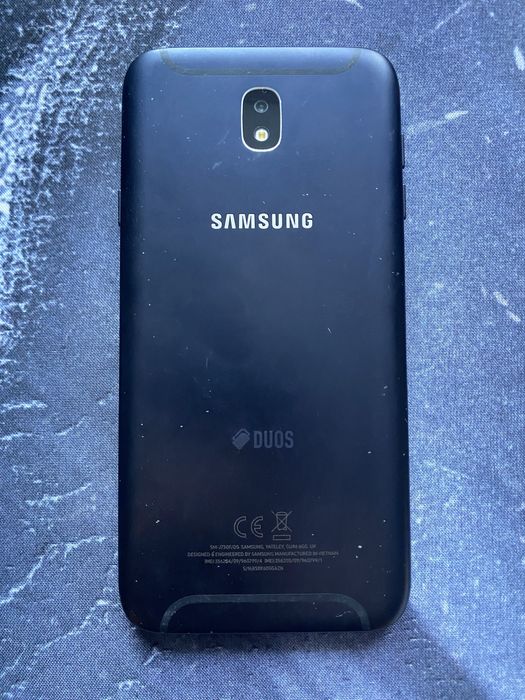 Vand telefon samsung j7