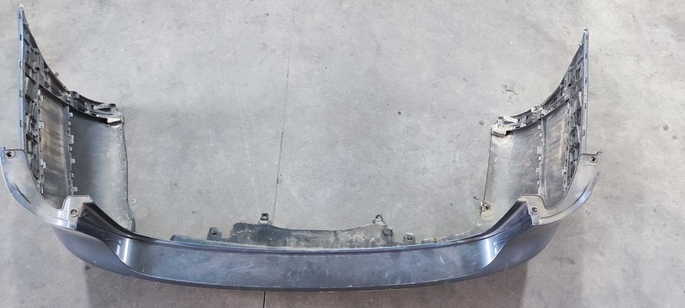 Bara spate volkswagen vw passat B6B cod vopsea LK7X