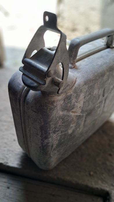 Канистра для бензина 10 литров