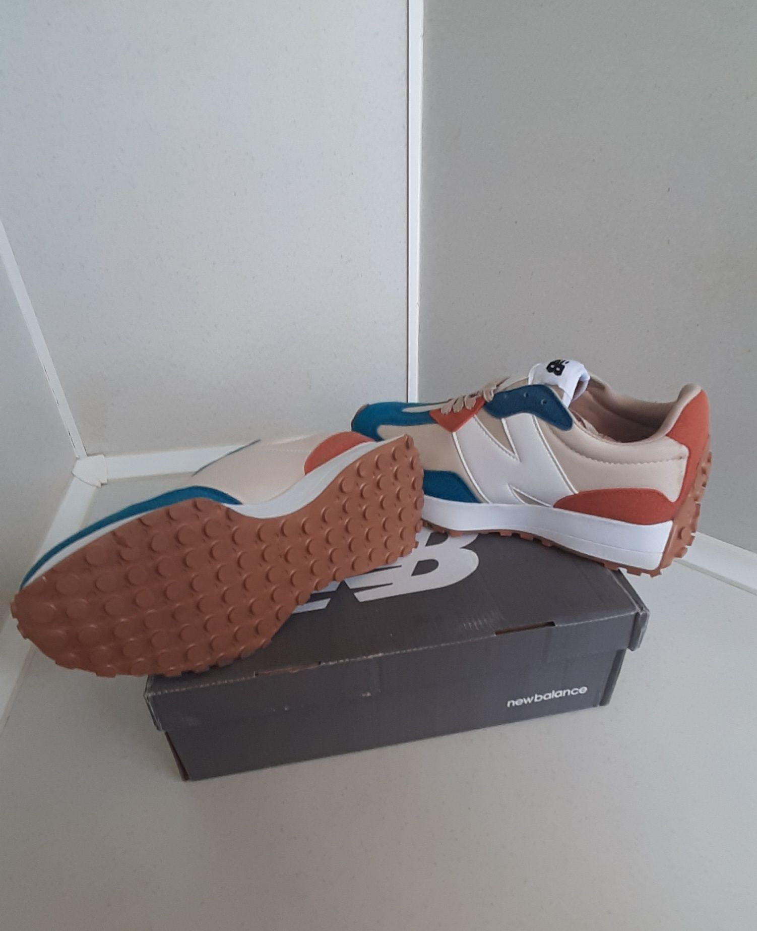 Маратонки New Balance 39 номер