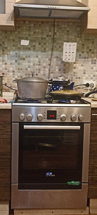 Газ плита   Bosh