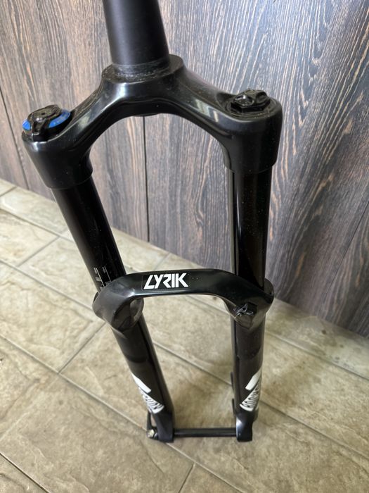 Furca bicicleta Rock Shox Lyrik RC 150 Boost 29