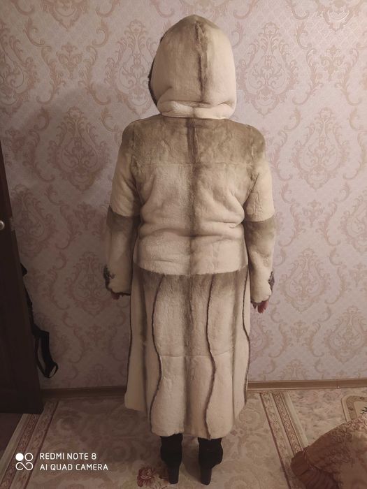 Шуба бобрик-норка 48 раз. Дубленка мех тоскана 46 раз
