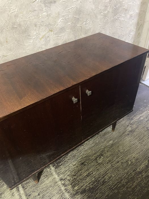 Советская полированная тумбочка