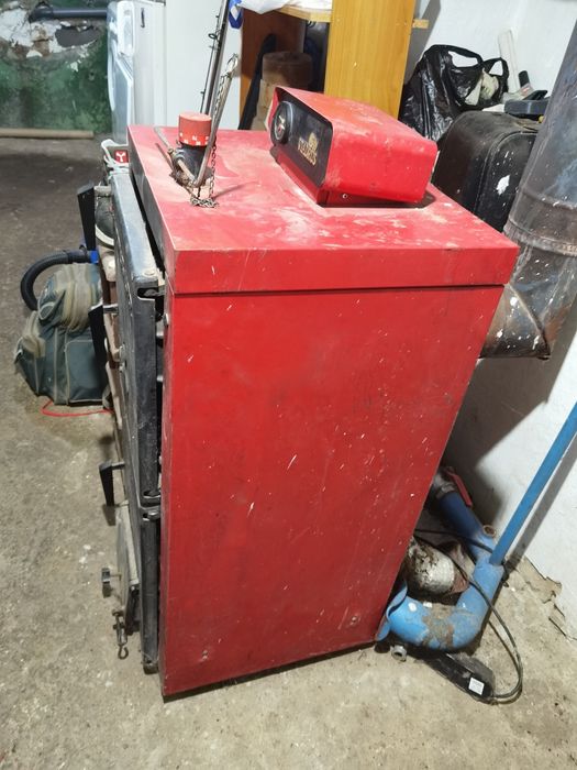 Котел на твърдо гориво Виадрус