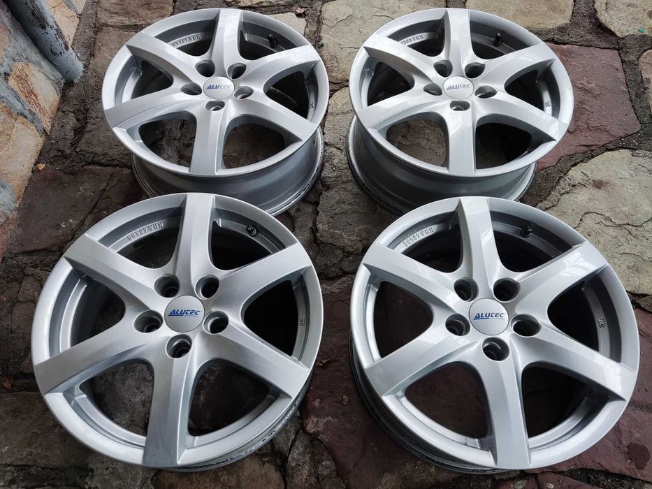 16 цола 5x114,3  лети джанти 5х114,3 Alutec Nissan Kia Hyundai ET33
