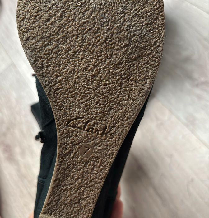 Новые зимние ботинки Clarks