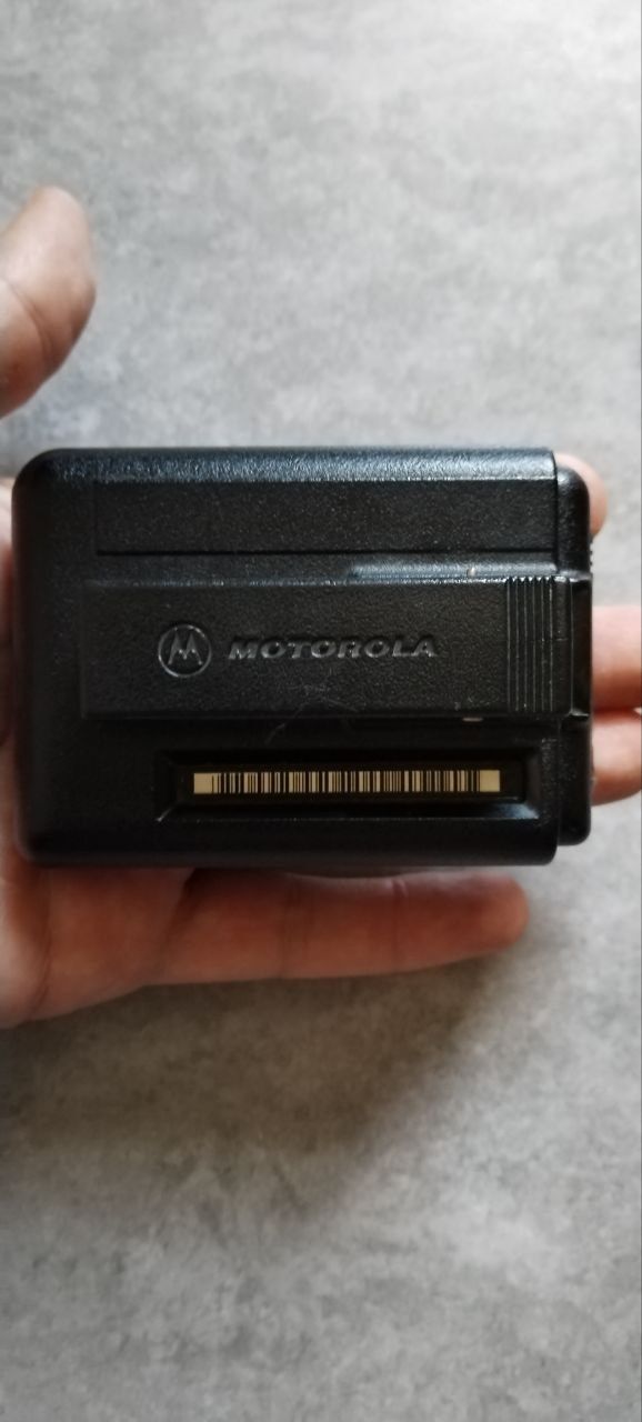 Продам пейджер Motorola Advisor