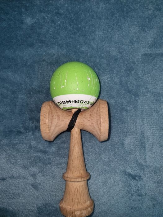 Kendama krom pop green