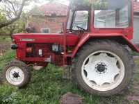 Vând tractor U 650
