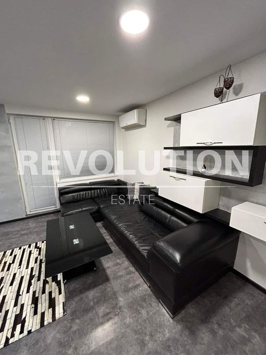 Двустаен апартамент в района на Център!